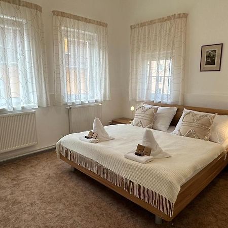 Apartment Bohemia Карлові Вари Екстер'єр фото