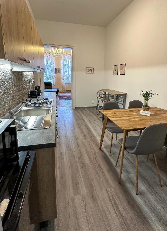 Apartment Bohemia Карлові Вари Екстер'єр фото